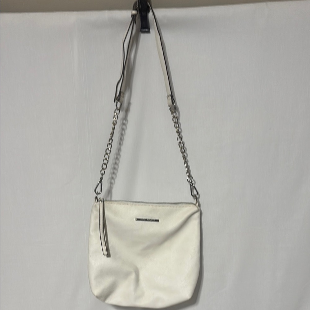 Steve Madden White Crossbody Bag with Chain Strap and Minimalist Design